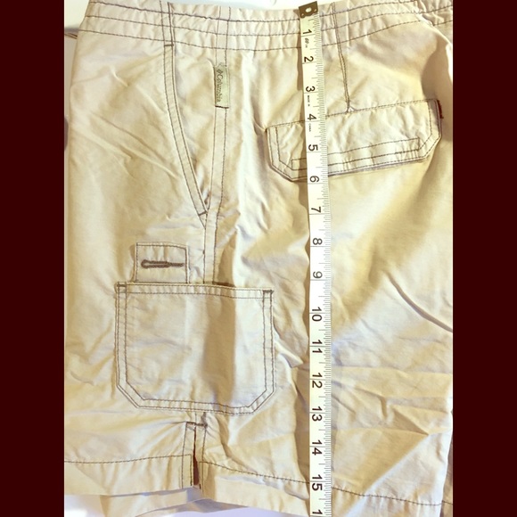 COLUMBIA shorts - Picture 2 of 5